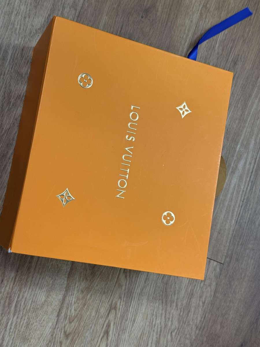 IWC 파일럿 IW326905 검수통과 직영몰 관련 가방 이미지 88